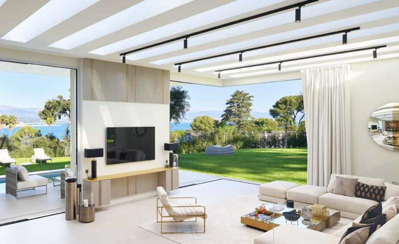 Maison - 404 m² - 8 pièces