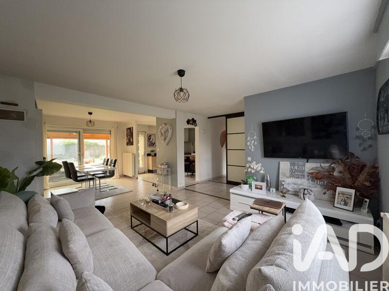 Maison - 137 m² - 6 pièces