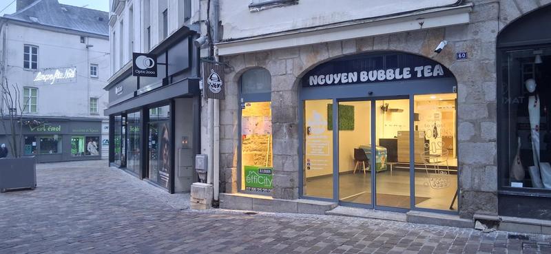 Local commercial - 65 m² - 3 pièces