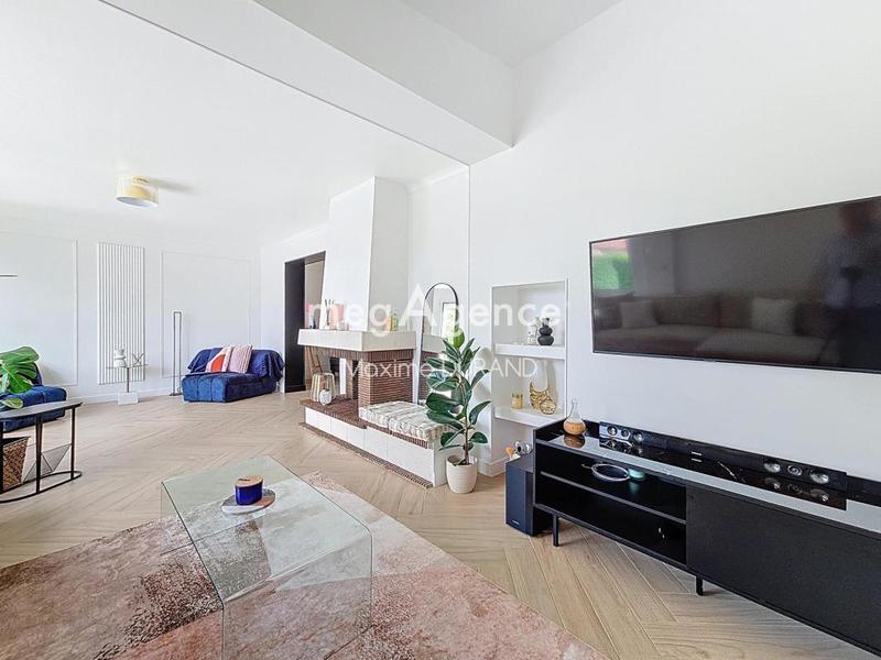 Maison - 100 m² - 5 pièces