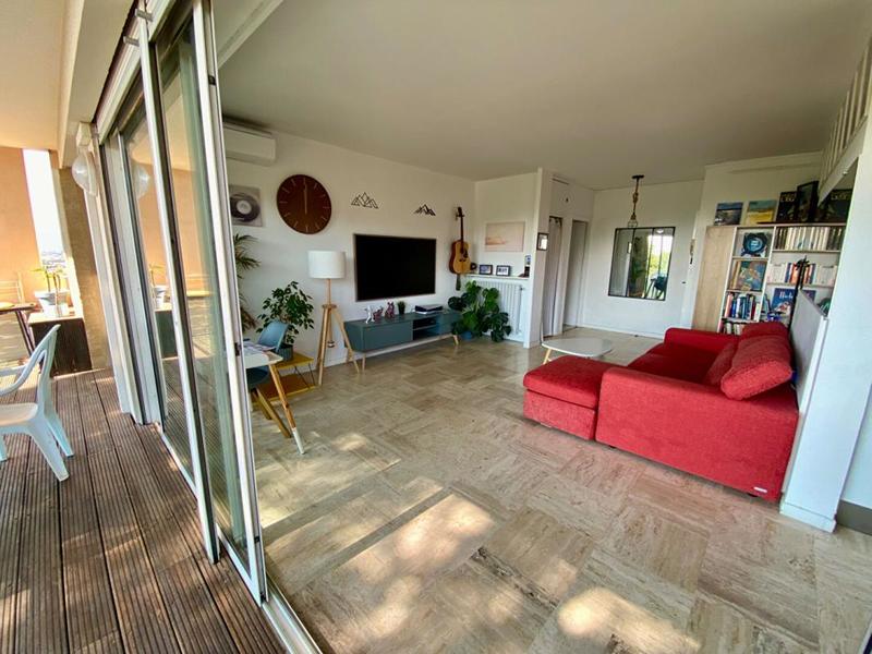Appartement - 67 m² - 3 pièces