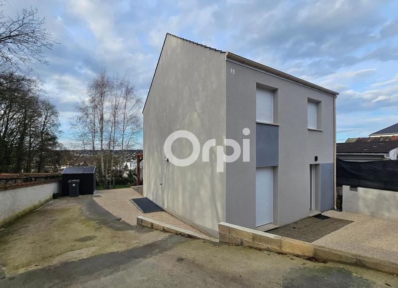 Maison - 93 m² - 4 pièces