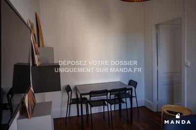 Chambre - 14 m² - 3 pièces