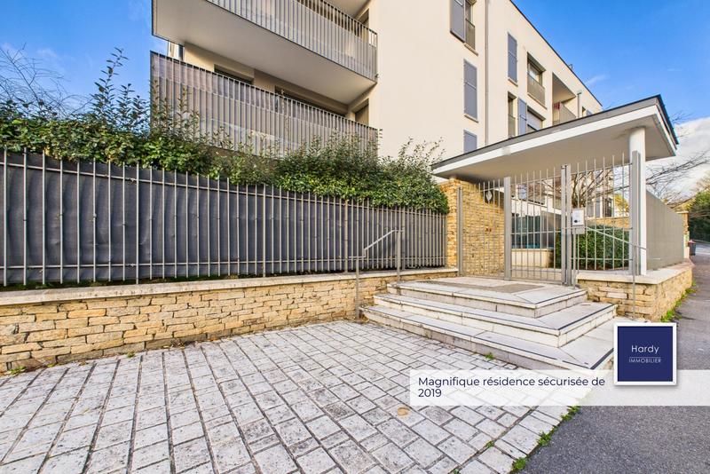 Appartement - 57 m² - 3 pièces