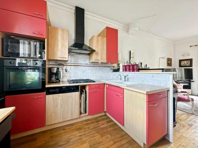 Maison de ville - 70 m² - 4 pièces