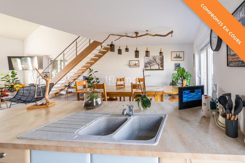 Maison - 165 m² - 5 pièces