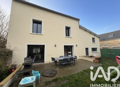 Maison - 144 m² - 6 pièces