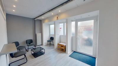 Bureau - 50 m² - 4 pièces