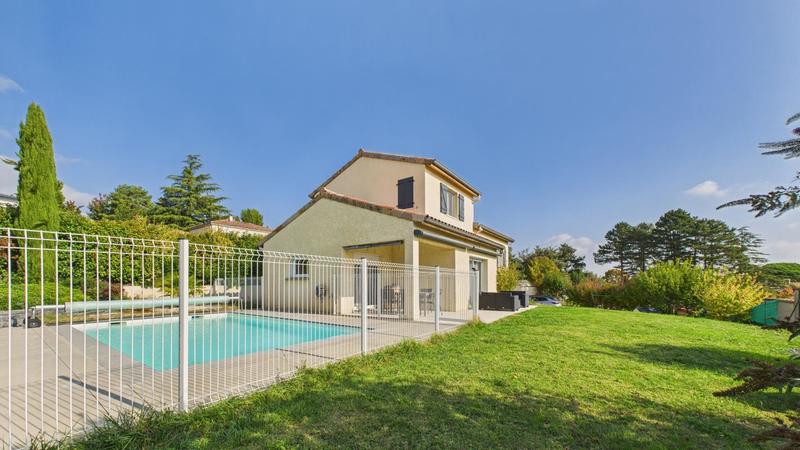 Pavillon - 133 m² - 6 pièces