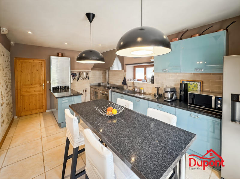 Maison - 165 m² - 7 pièces