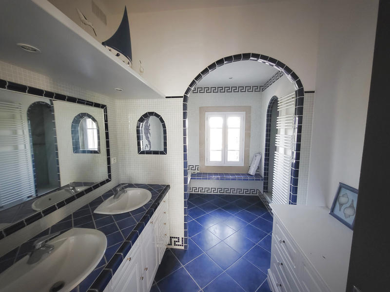 Maison - 128 m² - 5 pièces