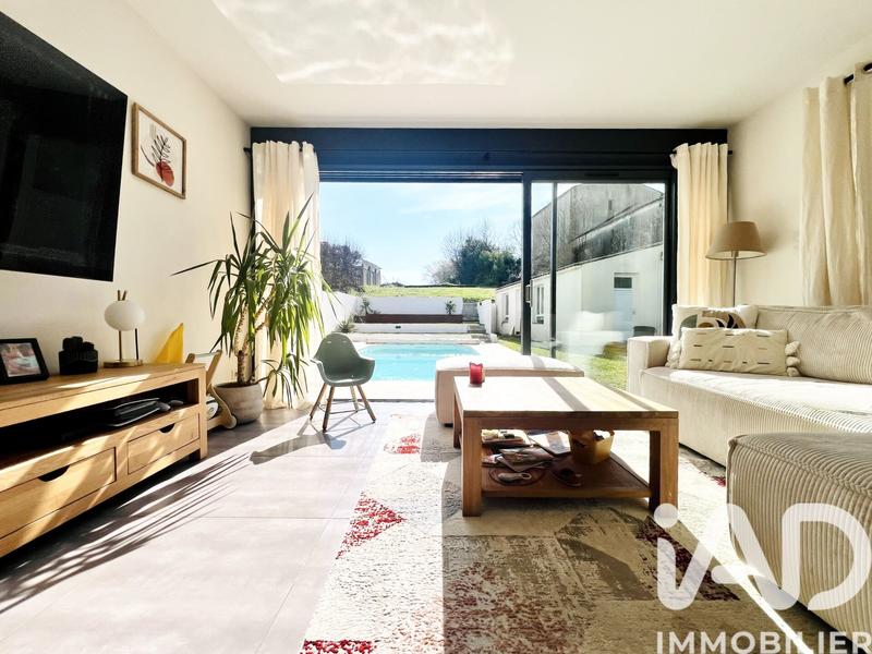 Maison - 120 m² - 6 pièces