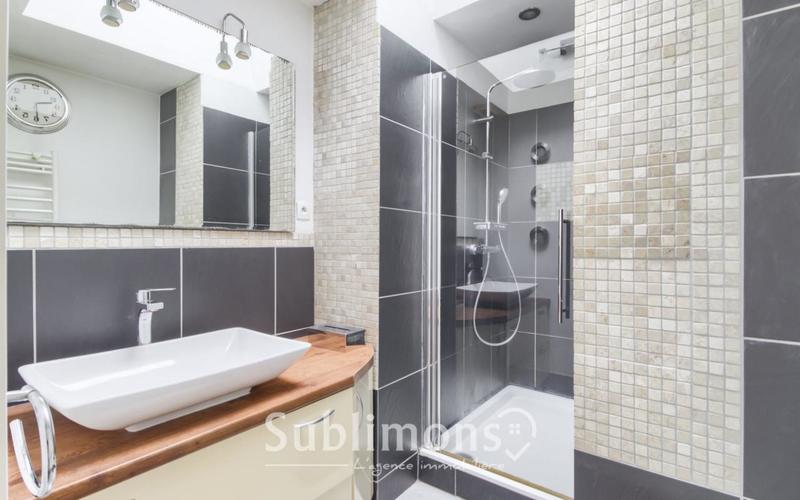 Maison traditionnelle - 133 m² - 5 pièces