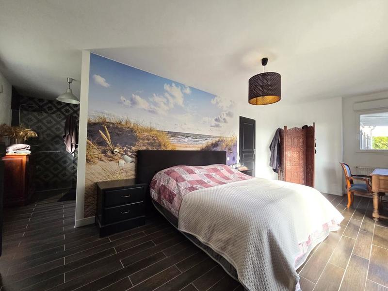 Pavillon - 194 m² - 7 pièces