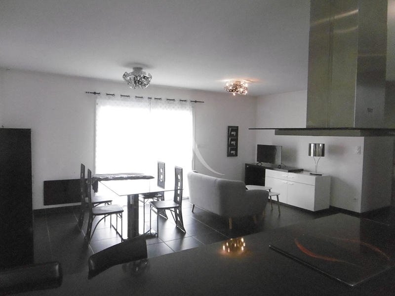 Maison - 82 m² - 4 pièces