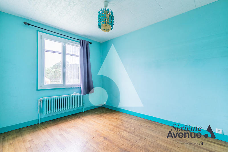 Maison - 92 m² - 5 pièces