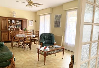 Maison - 96 m² - 4 pièces