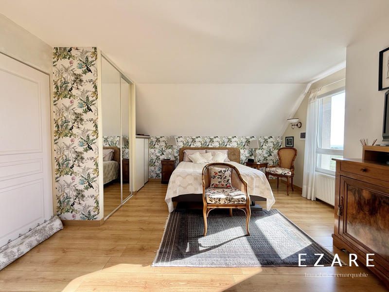 Maison - 148 m² - 6 pièces