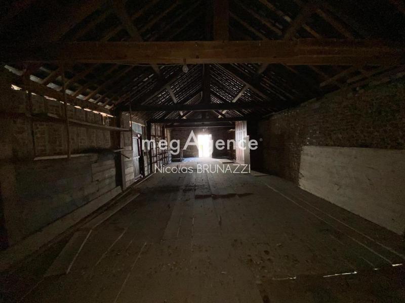 Local commercial - 230 m² - 4 pièces