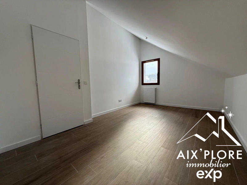 Maison - 98 m² - 4 pièces