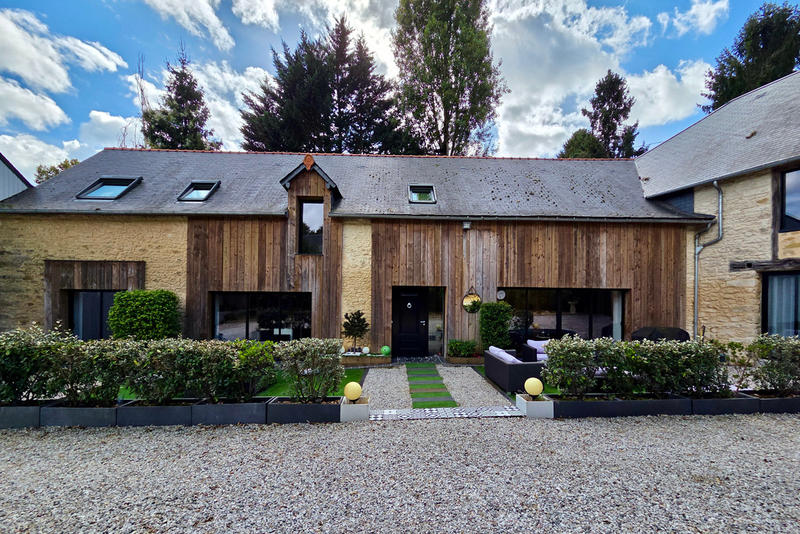 Maison - 184 m² - 5 pièces