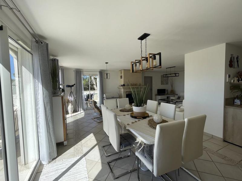 Villa - 142 m² - 7 pièces