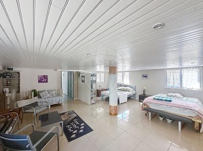 Maison - 171 m² - 7 pièces