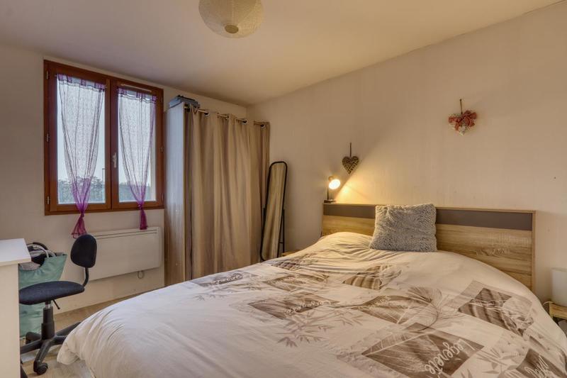 Pavillon - 140 m² - 7 pièces