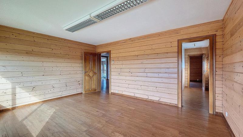 Bureau - 457 m² - 12 pièces