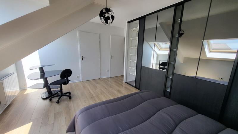 Appartement - 140 m² - 4 pièces