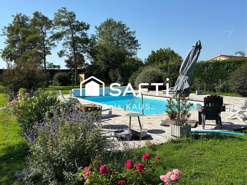 Maison de maîtres - 530 m² - 14 pièces