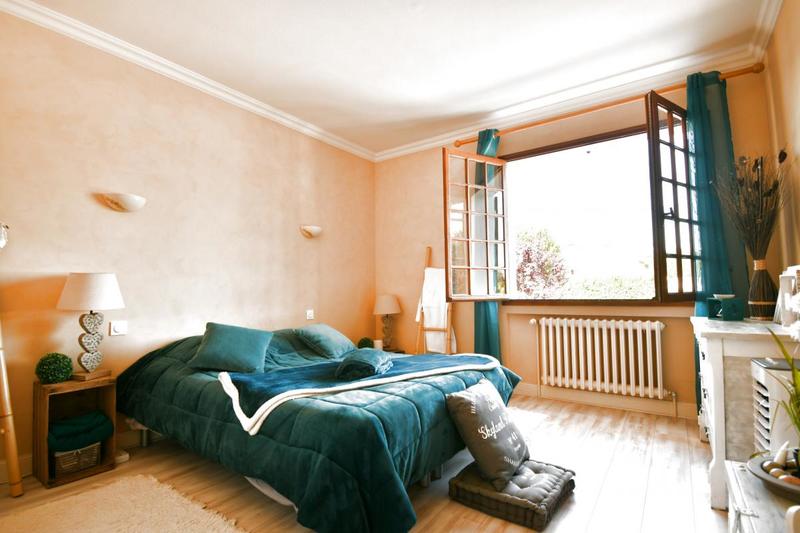 Maison - 186 m² - 7 pièces