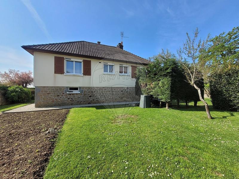 Maison - 94 m² - 4 pièces