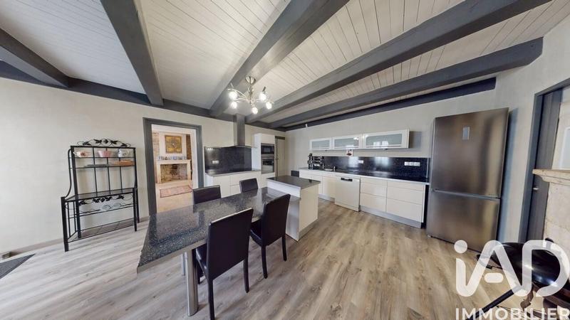 Maison - 145 m² - 5 pièces