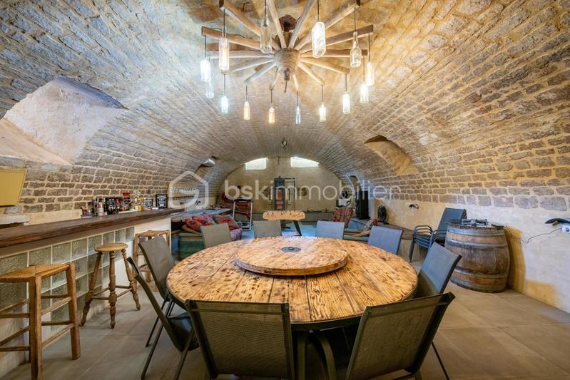 Maison de maîtres - 364 m² - 8 pièces