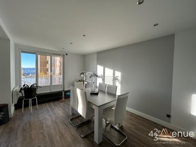 Appartement - 75 m² - 3 pièces