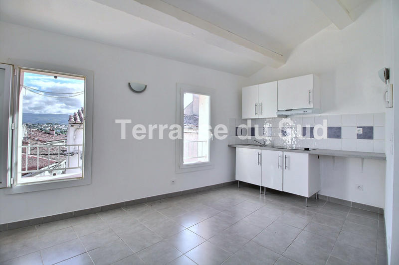 Immeuble - 84 m² - 5 pièces