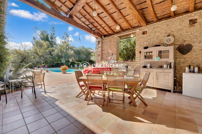 Ferme - 455 m² - 9 pièces