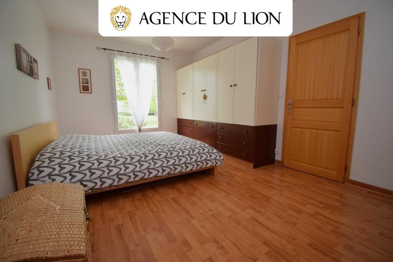 Maison - 182 m² - 6 pièces
