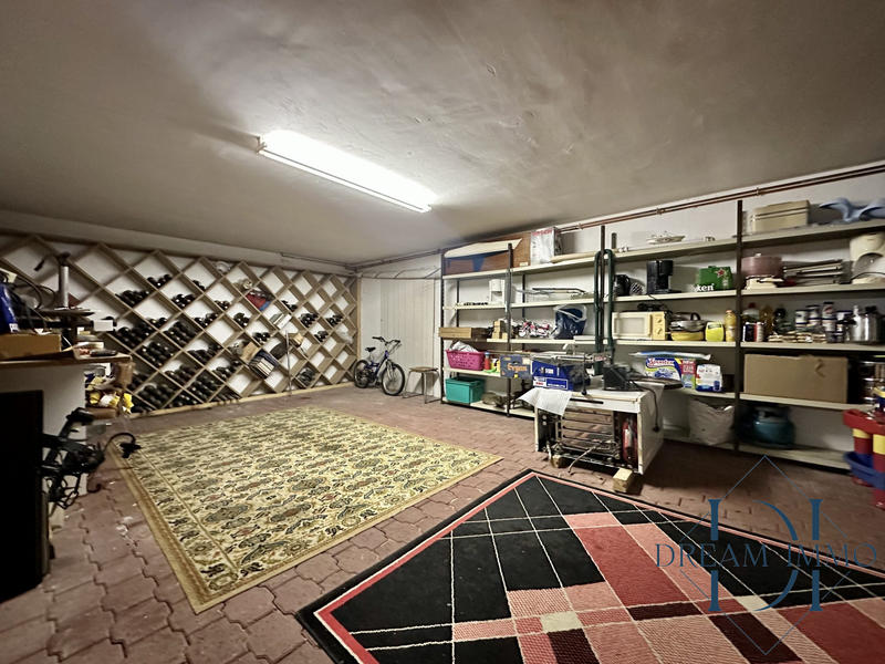 Maison ancienne - 322 m² - 7 pièces