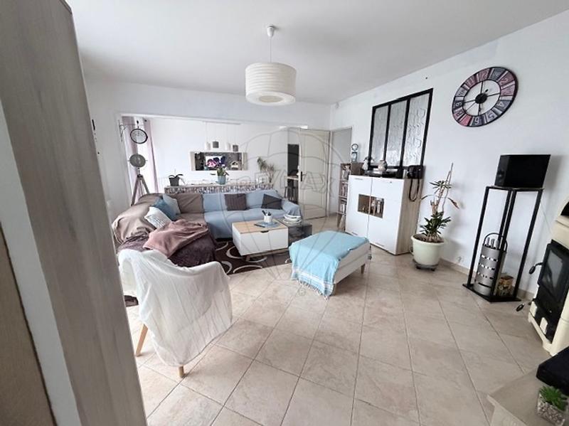 Maison - 83 m² - 4 pièces