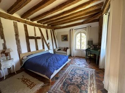 Maison - 320 m² - 10 pièces