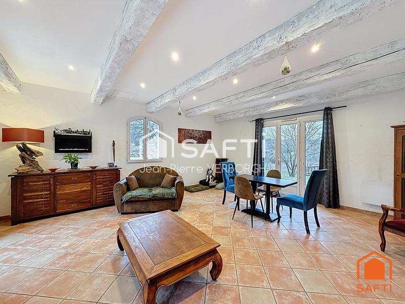 Villa - 141 m² - 7 pièces