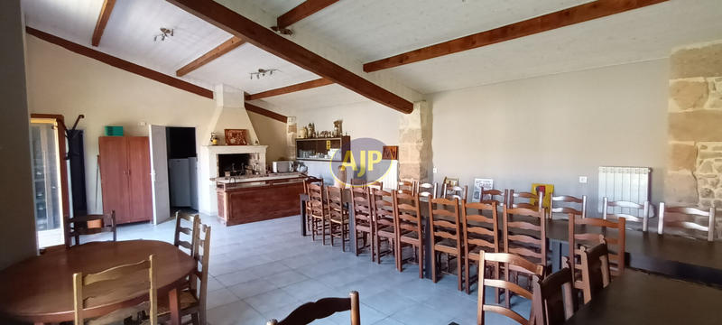 Demeure - 550 m² - 13 pièces