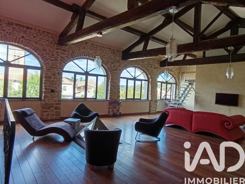 Maison de ville - 218 m² - 4 pièces