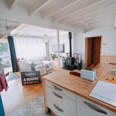 Maison - 88 m² - 5 pièces