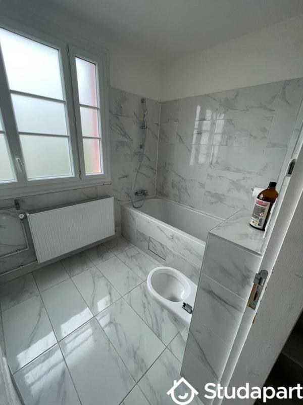 Chambre - 12 m² - 1 pièce