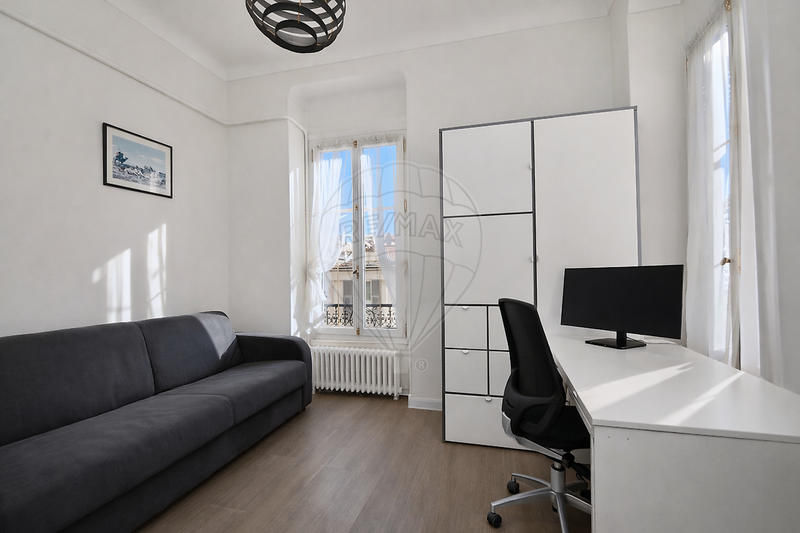 Appartement - 93 m² - 4 pièces