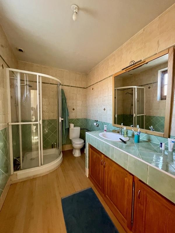 Maison ancienne - 276 m² - 3 pièces