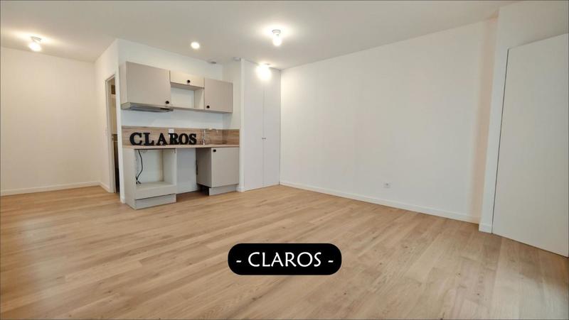 Studio - 15 m² - 1 pièce